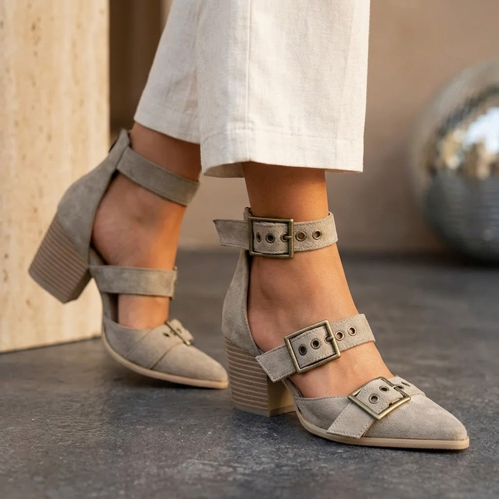 Talons hauts Vivienne en daim à boucle