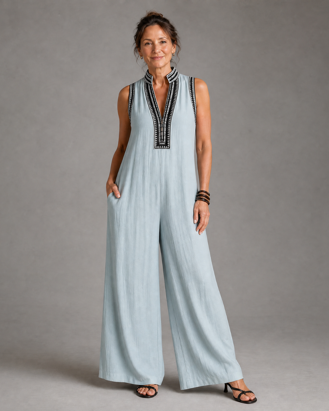 Velmira | Combinaison Pantalon Large Sans Manches Col V Brodé