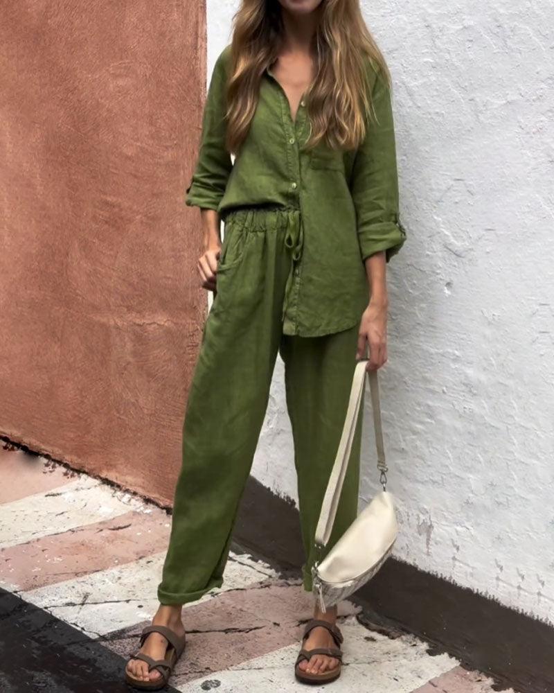 Ensemble chemise et pantalon Ivana à col en V