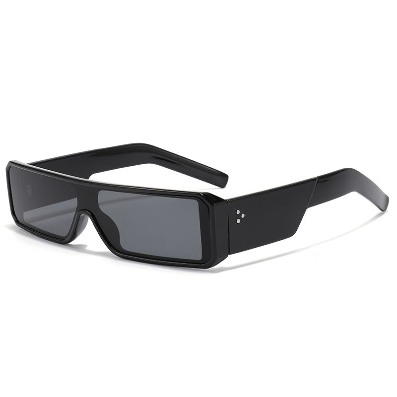 Lunettes de soleil ensoleillées