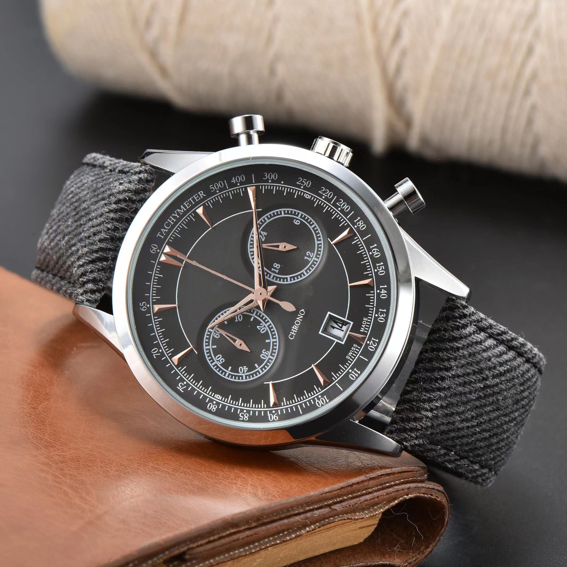 Montre chronographe Helios Classic