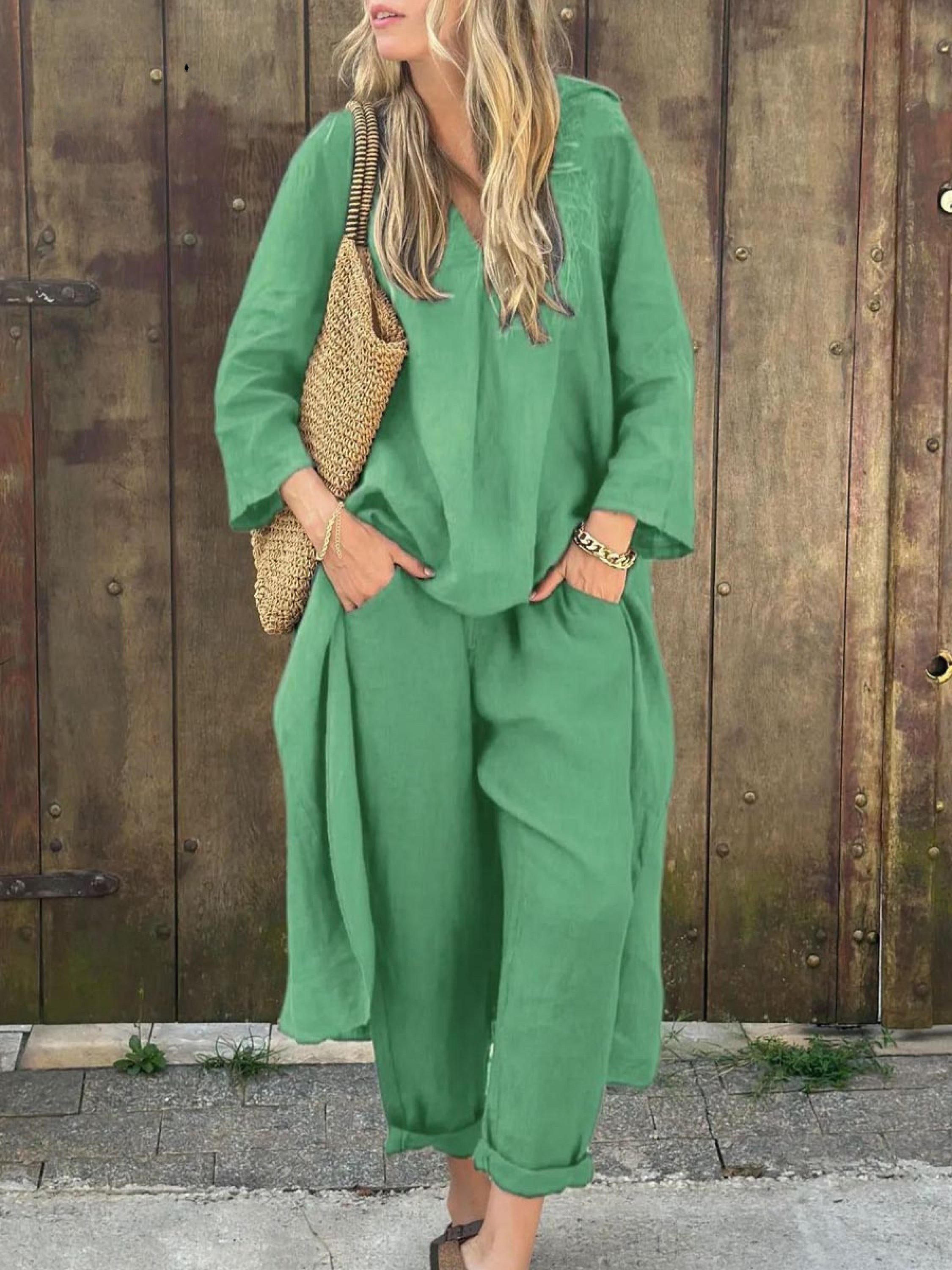 Ensemble haut à encolure en V et pantalon large Jenna