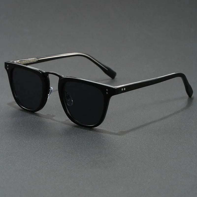 Lunettes de soleil Titan