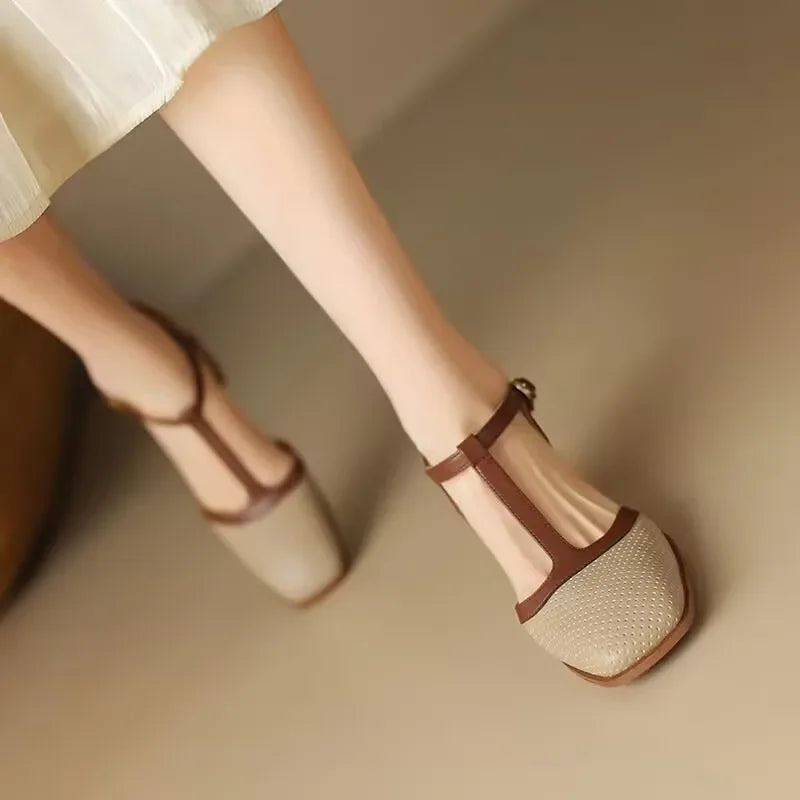 Chaussures à talon moyen