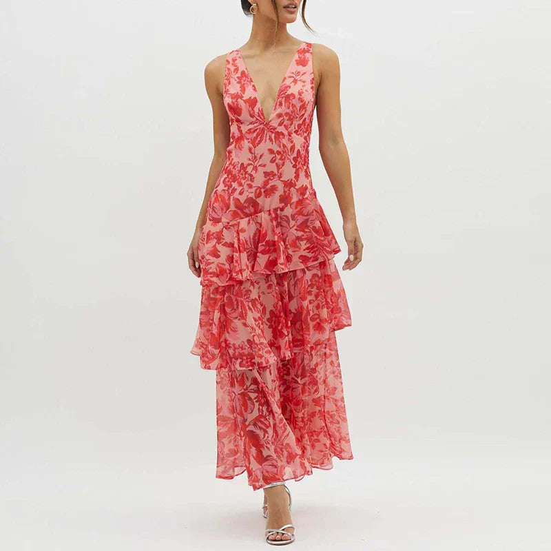 Xavryna – Robe longue étagée fleurie avec décolleté en V profond