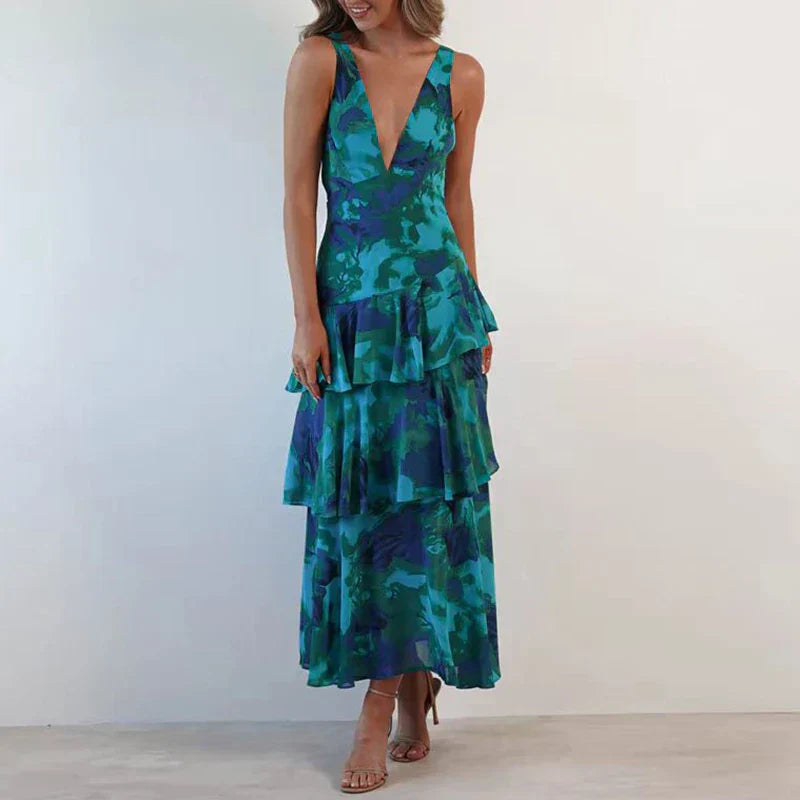 Xavryna – Robe longue étagée fleurie avec décolleté en V profond