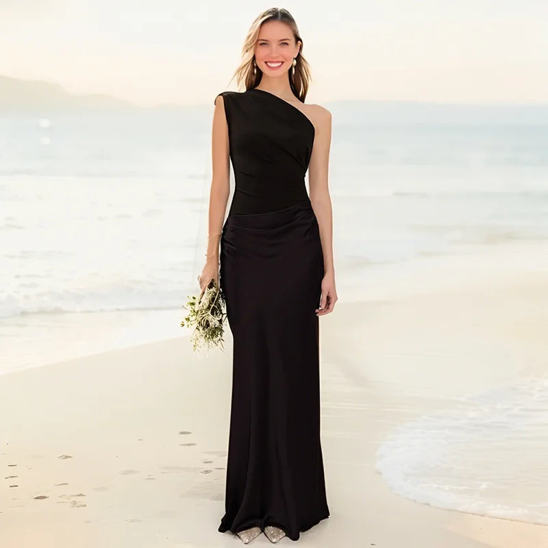 Stella & Grace™ | Robe longue avec soutien-gorge intégré en satin