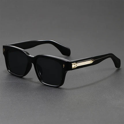 Lunettes de soleil rétro