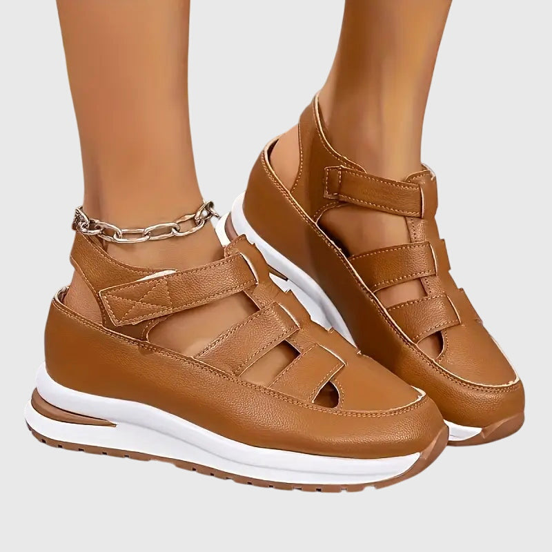 Sandales orthopédiques